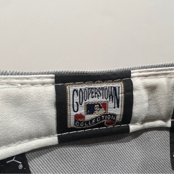 New Era, 59Fifty Fitted Hat, Cincinnati Reds, Grey & Red - Picture 8 of 9